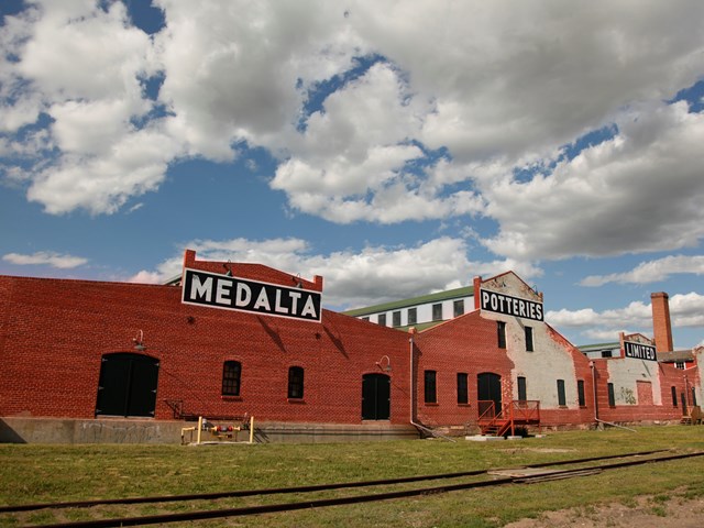 Parks Canada - Medicine Hat Clay Industries National Historic Site