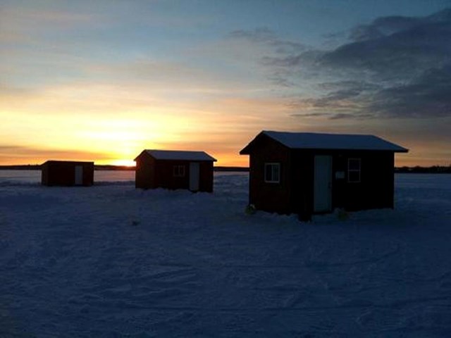 Ice Fishing Hut and Tent Rentals Lac La Biche lake Alberta, AB