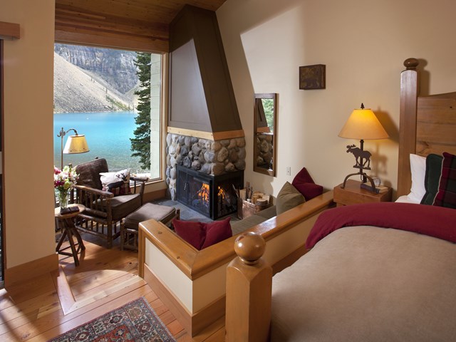 Deluxe King Cabin at Moraine Lake Lodge