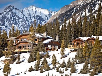 Memorable Mountain Lodges In Alberta Alberta Canada