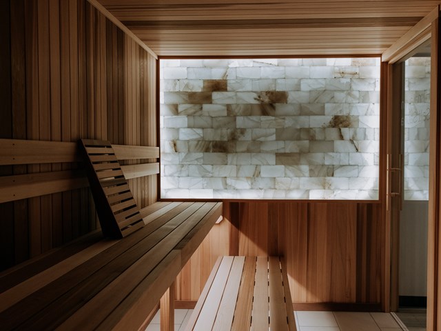 Himalayan Salt Sauna 