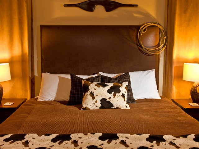 Home on the Range Suite at the Prairie Creek Inn | ''