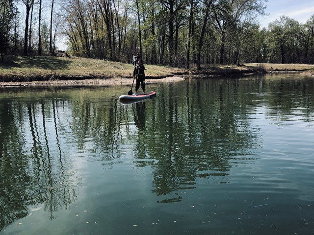 Paddleboard in nature