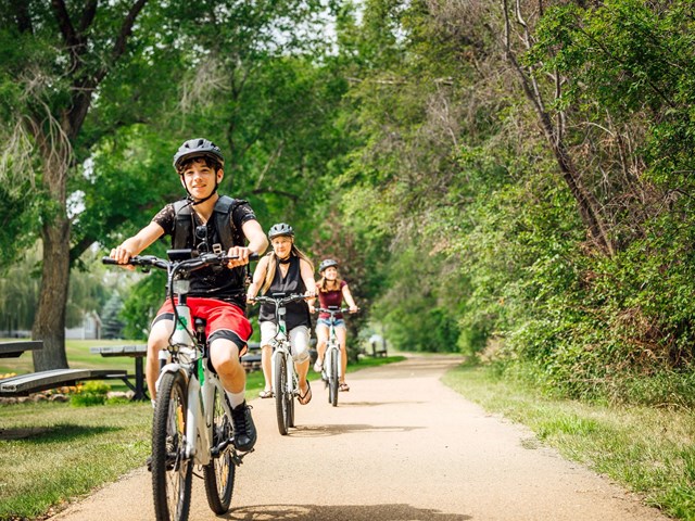 Bike in Riverside Park - Badlands Photography