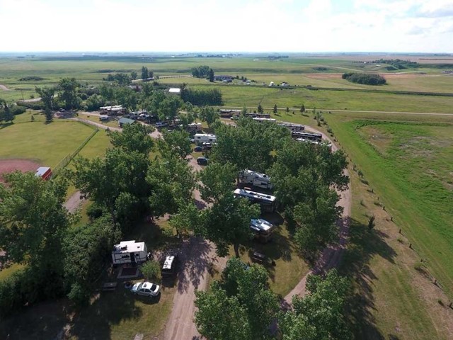 Irricana Municipal Campground (Founders Park)